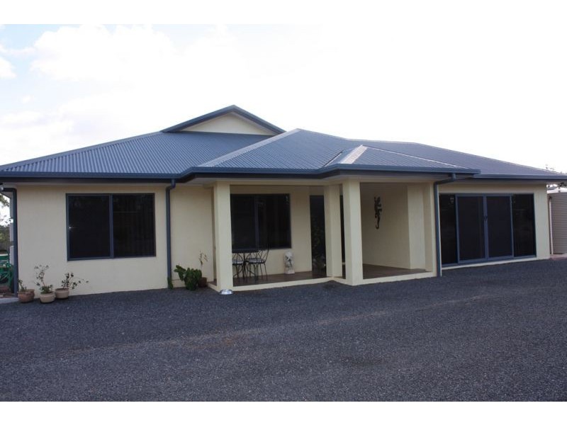 86 Rozel Close, Mareeba QLD 4880