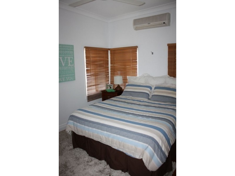 18 Petersen, Mareeba QLD 4880