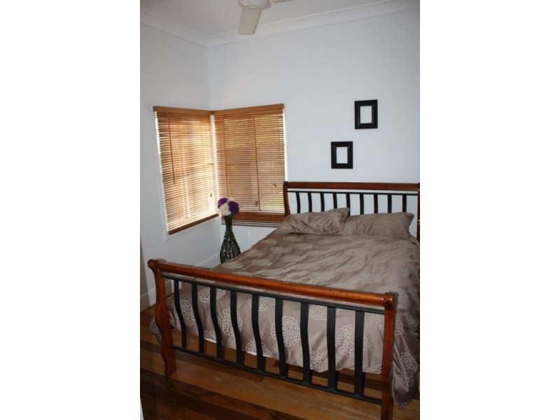 18 Petersen, Mareeba QLD 4880