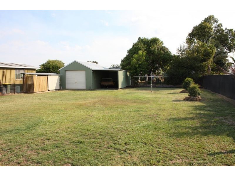 18 Petersen, Mareeba QLD 4880