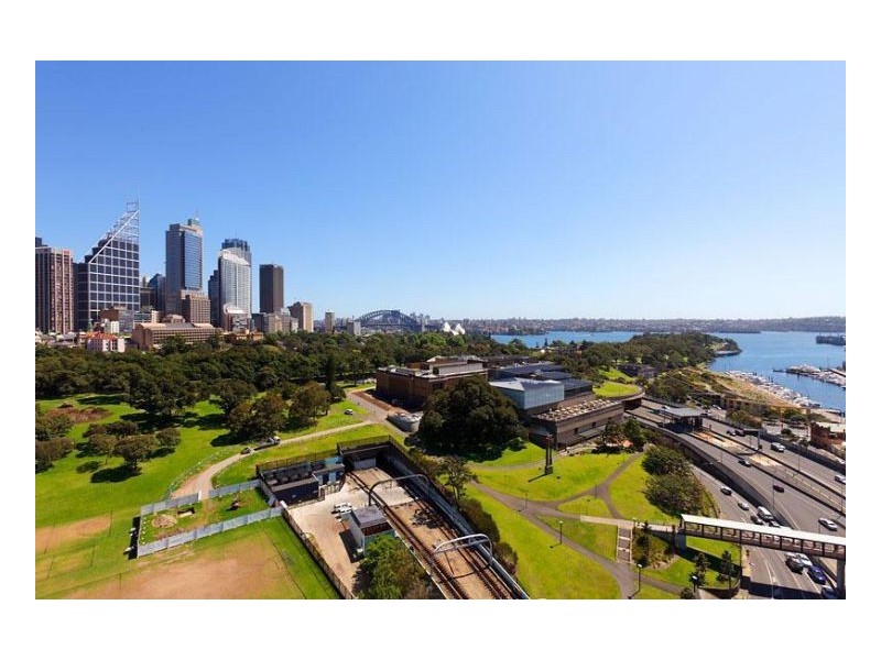 22 Sir John Young Cr, Woolloomooloo NSW 2011