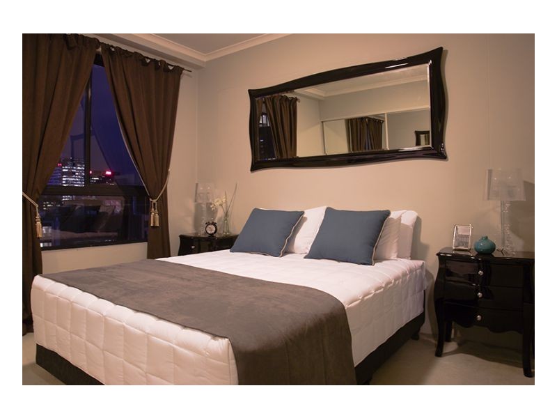 1 Hosking Pl, Sydney NSW 2000