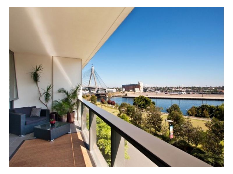 302/35 Bowman Street, Pyrmont NSW 2009