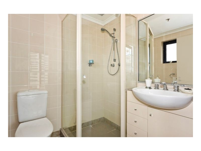 1 Hosking Place, Sydney NSW 2000