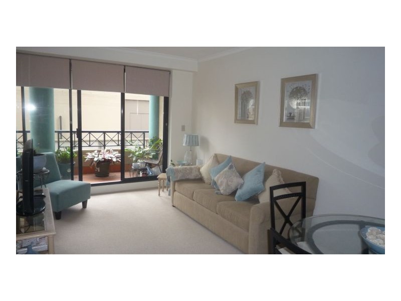 1 Hosking Pl, Sydney NSW 2000