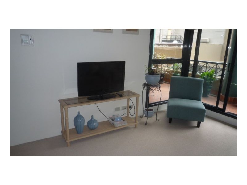 1 Hosking Pl, Sydney NSW 2000