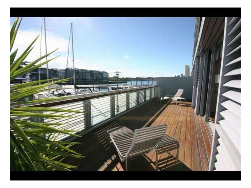 56 Pirrama Rd, Sydney NSW 2000