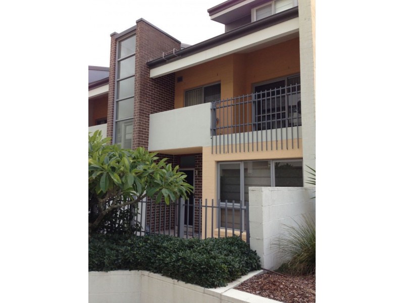 30 Stephen Road, Botany NSW 2019