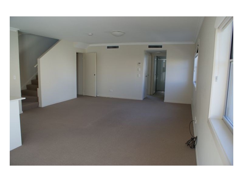 30 Stephen Road, Botany NSW 2019