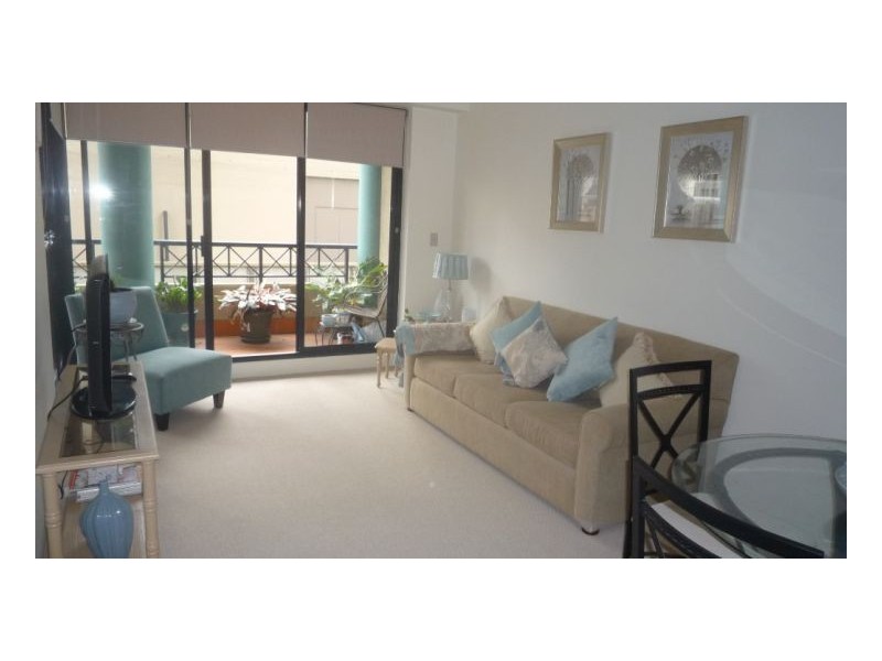 1 Hosking Pl, Sydney NSW 2000