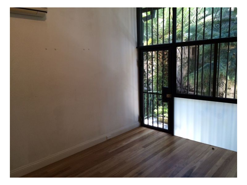 130 Bondi Rd, Bondi NSW 2026