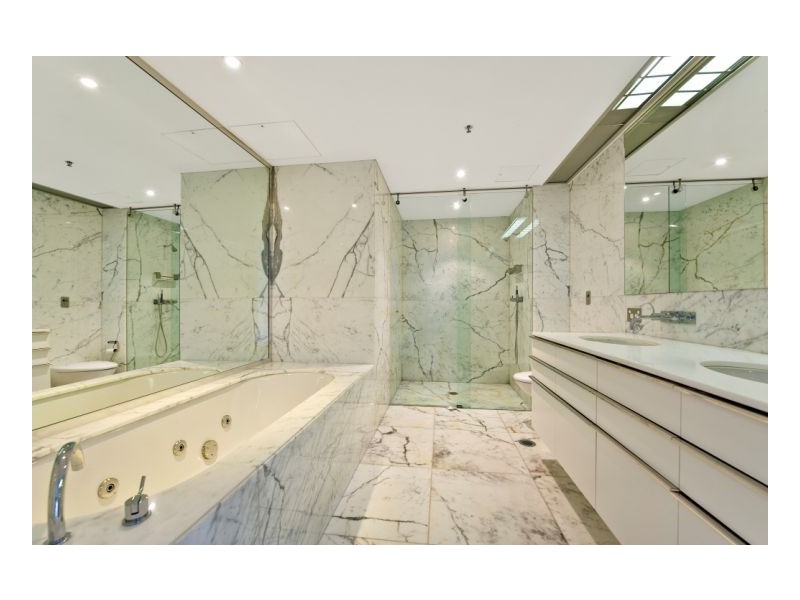 155 Macquarie St, Sydney NSW 2000