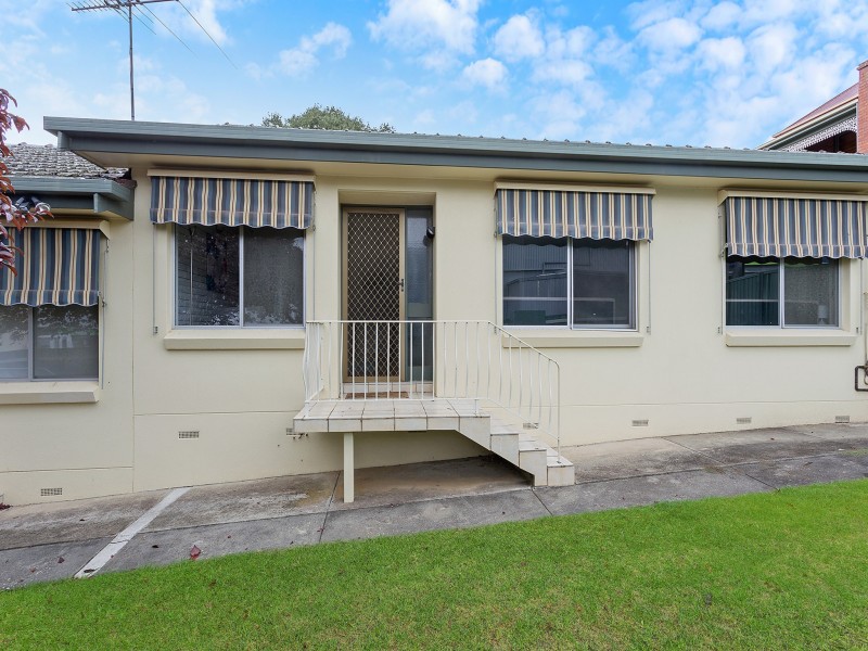 653 Parkway Lane, Albury NSW 2640