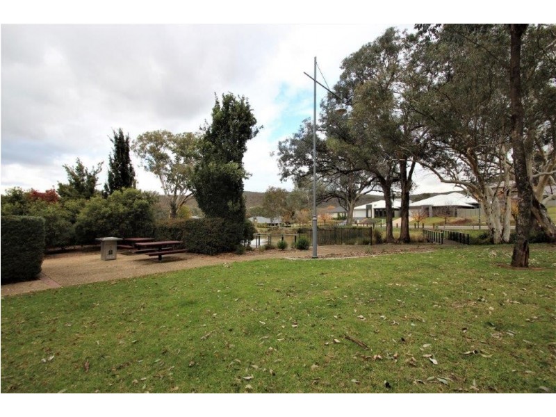 140 Emma Way, Glenroy NSW 2640
