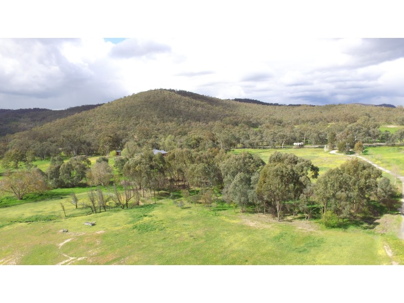 26 Thiseldo Lane, Hamilton Valley NSW 2641