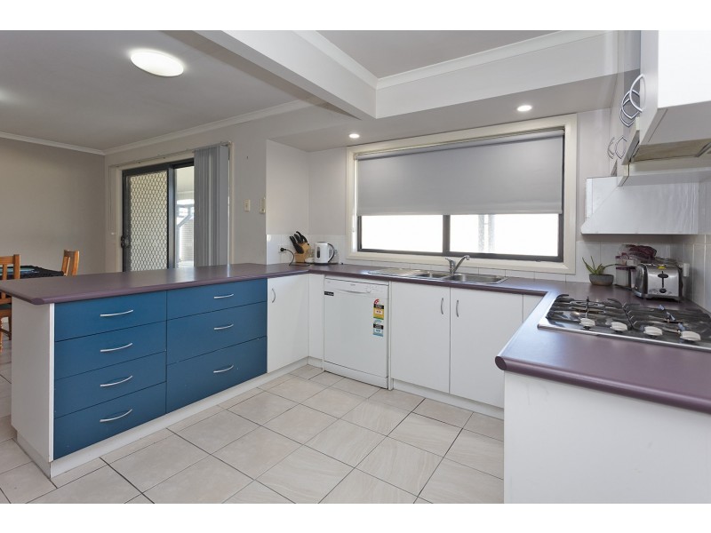 15 Donnolley Court, Lavington NSW 2641