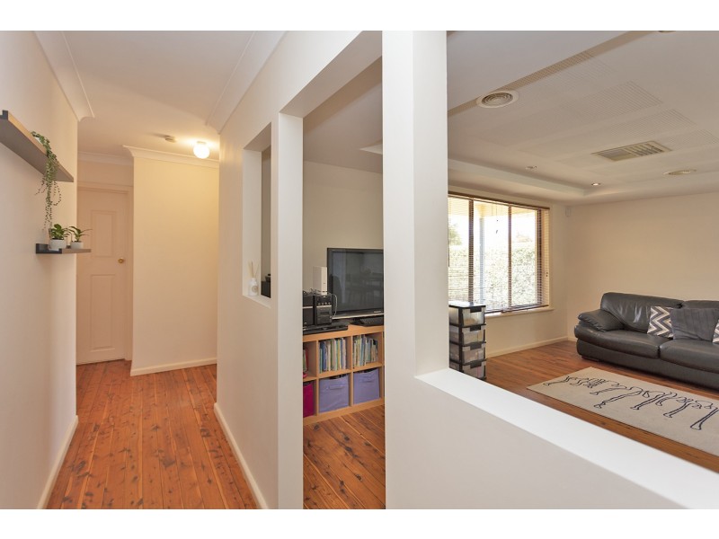 463 Alldis Avenue, Lavington NSW 2641