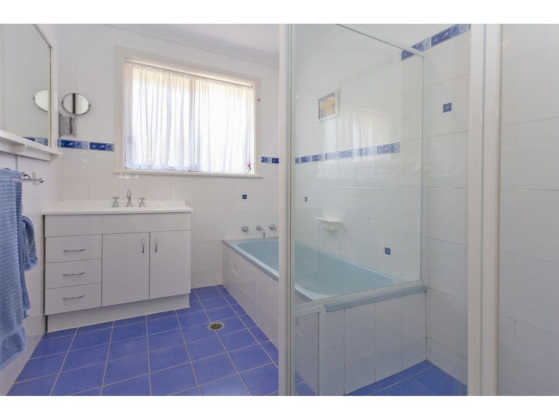 463 Alldis Avenue, Lavington NSW 2641