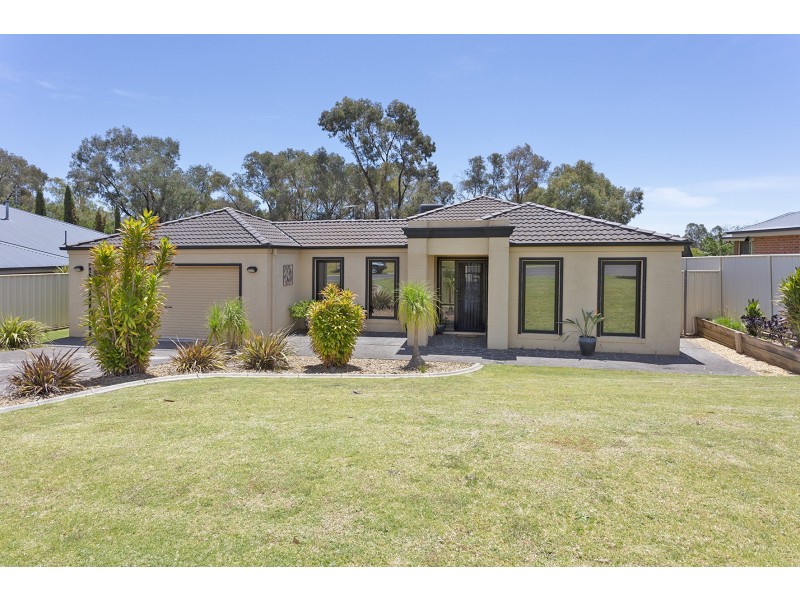 71 Dunne Crescent, Thurgoona NSW 2640