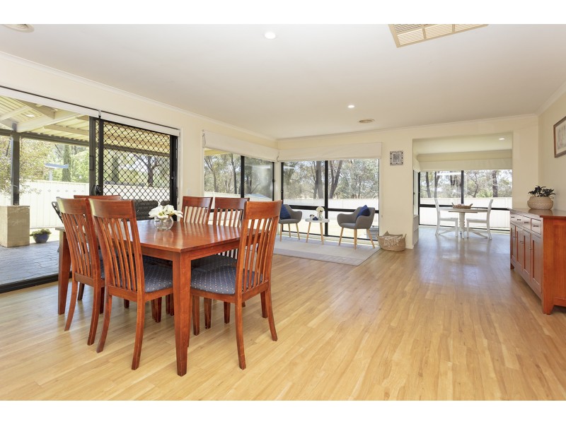 71 Dunne Crescent, Thurgoona NSW 2640