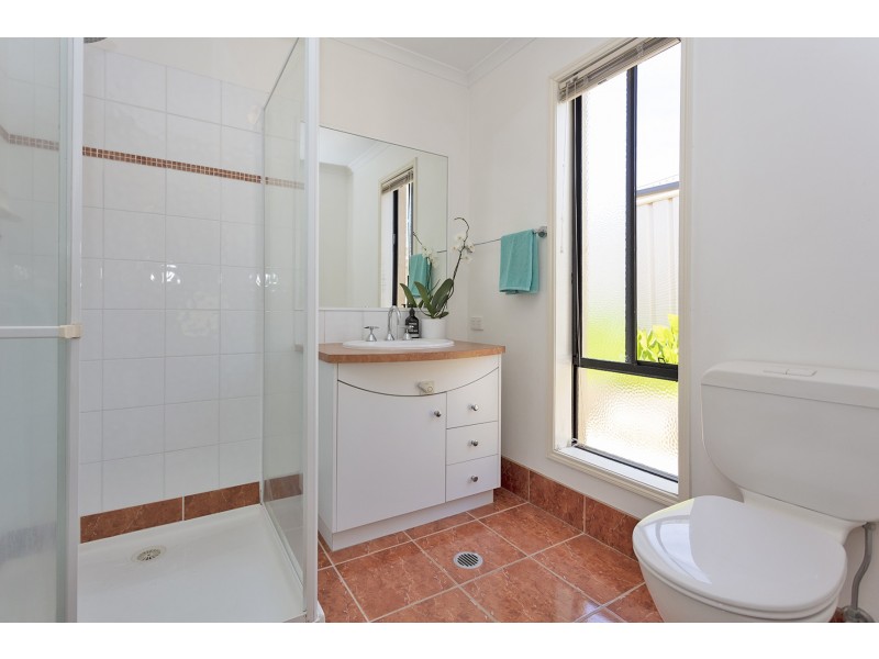 71 Dunne Crescent, Thurgoona NSW 2640