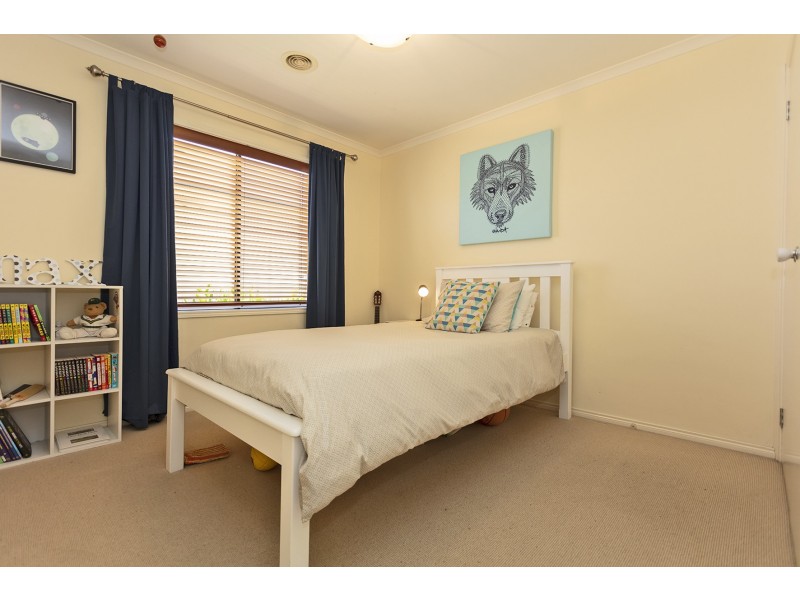 71 Dunne Crescent, Thurgoona NSW 2640