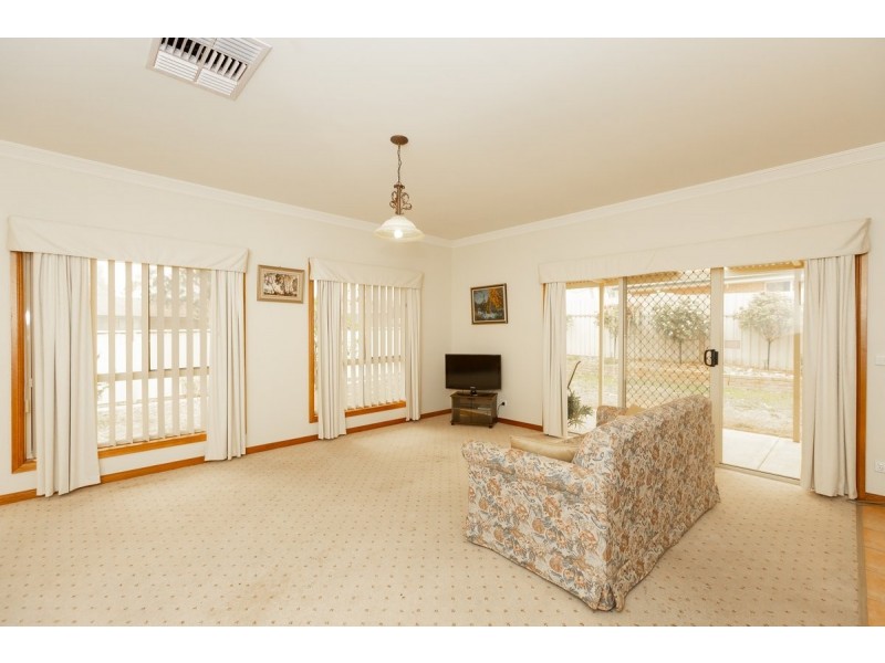 27 Alawarra Road, Springdale Heights NSW 2641