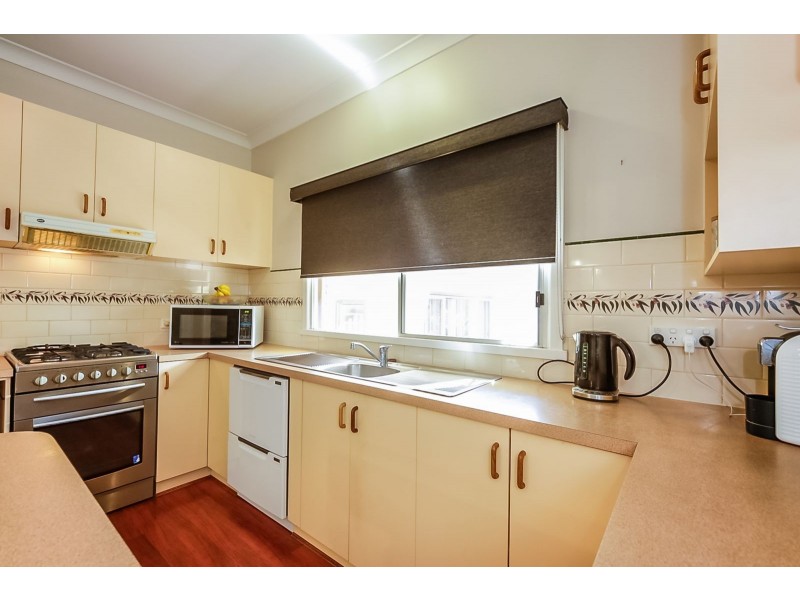 449 Reid Avenue, Lavington NSW 2641