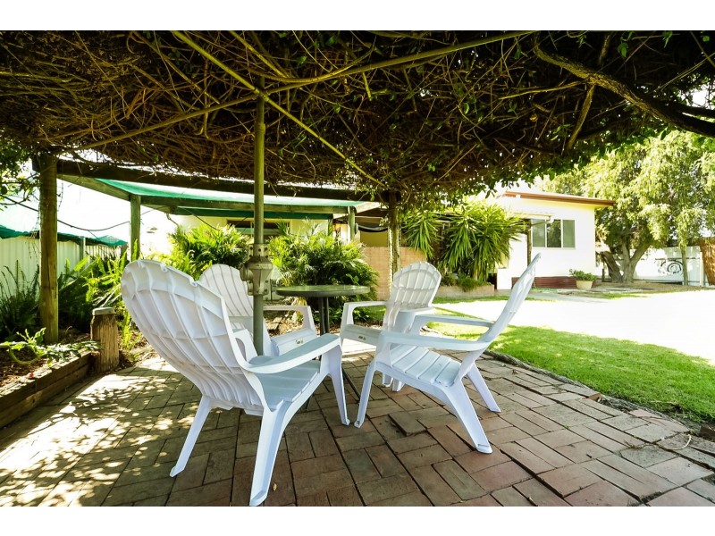 449 Reid Avenue, Lavington NSW 2641