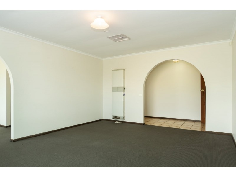 364 Jacinta Court, Lavington NSW 2641