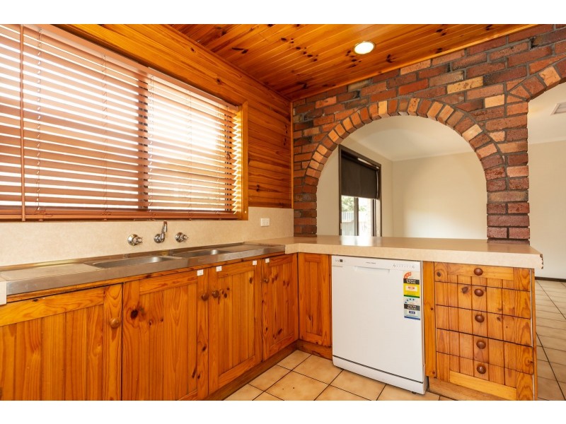 364 Jacinta Court, Lavington NSW 2641