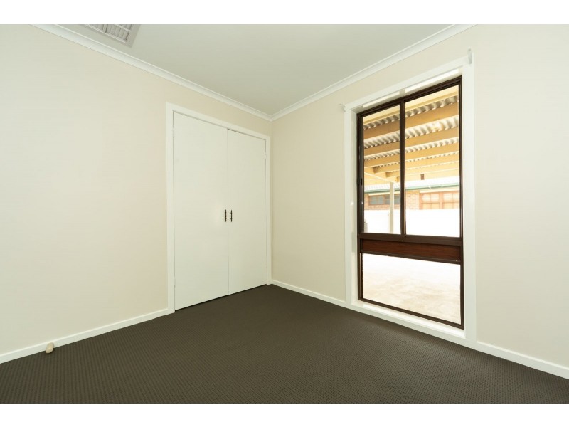 364 Jacinta Court, Lavington NSW 2641