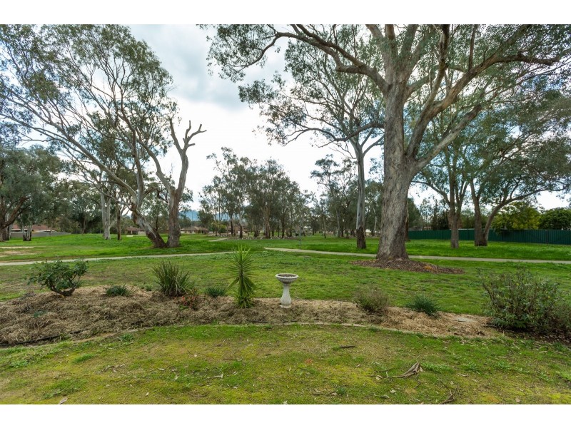 20 Candlebark Street, Thurgoona NSW 2640