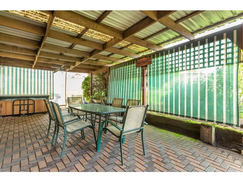 20 Candlebark Street, Thurgoona NSW 2640