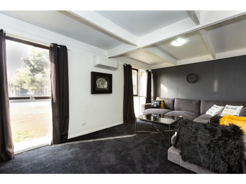 389 Dale Crescent, Lavington NSW 2641