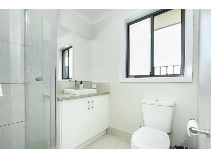 4 Ellora Court, Lavington NSW 2641