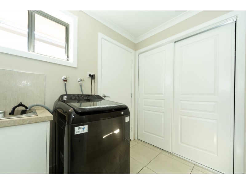 4 Ellora Court, Lavington NSW 2641