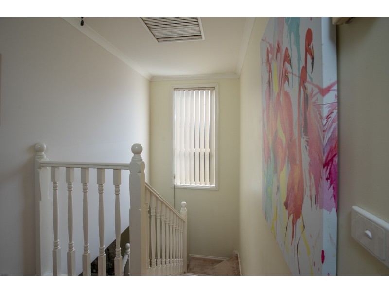 4/550 Kotthoff Street, Lavington NSW 2641