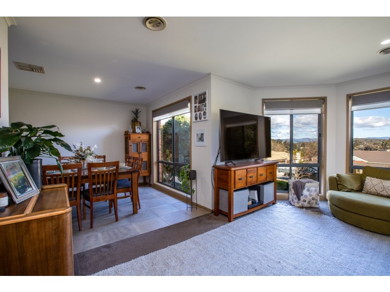 12 Hoad Close, Glenroy NSW 2640