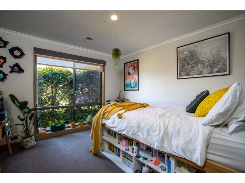 12 Hoad Close, Glenroy NSW 2640