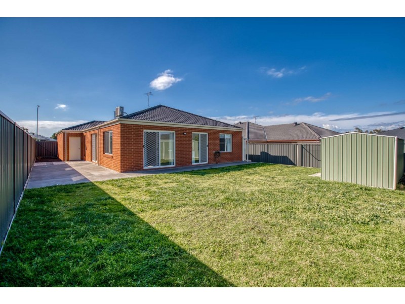 29 Wellington Drive, Thurgoona NSW 2640