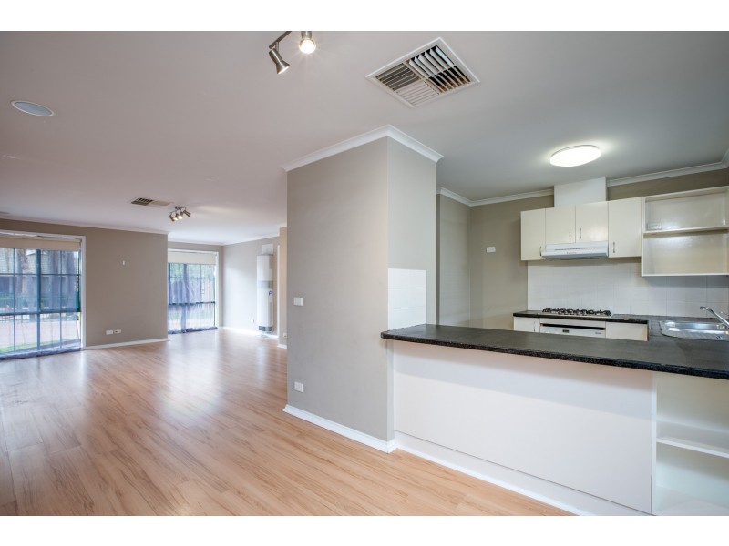 1/14 Tristan Court, Lavington NSW 2641