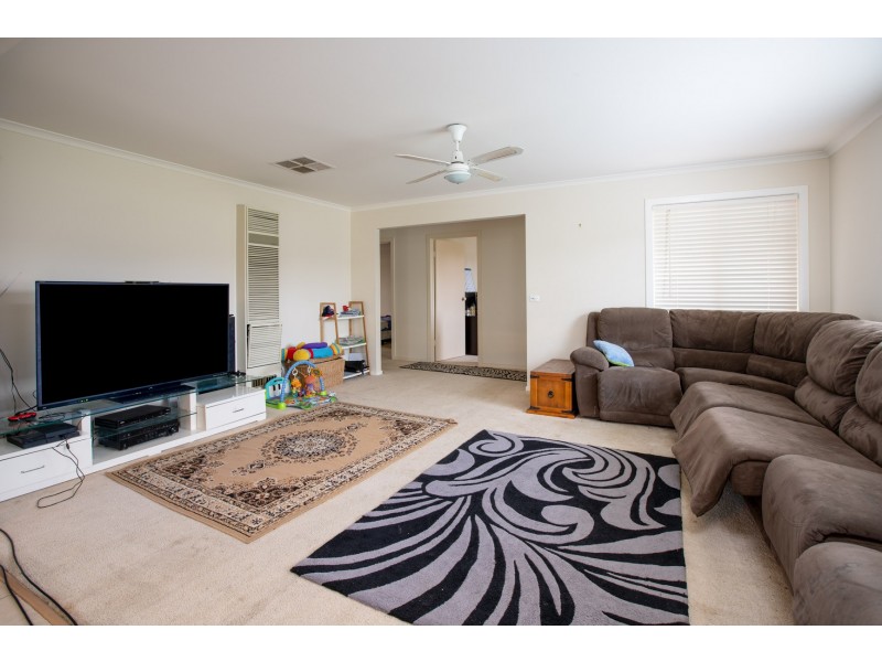 922 Fairview Drive, North Albury NSW 2640