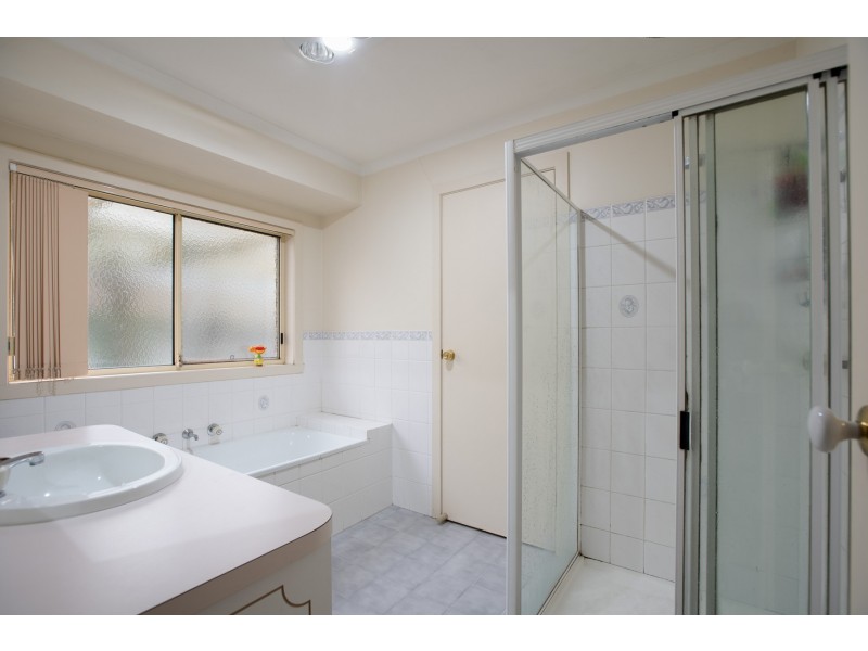 922 Fairview Drive, North Albury NSW 2640