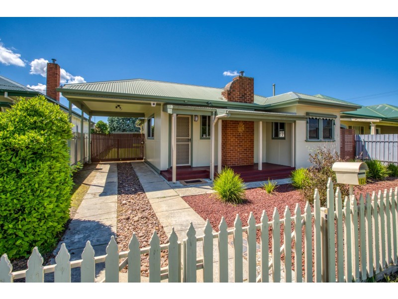 1034 Corella Street, North Albury NSW 2640