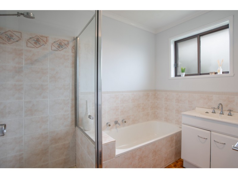 61 Buller Crescent, Thurgoona NSW 2640