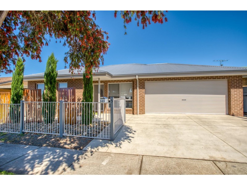 3/509 Kotthoff Street, Lavington NSW 2641