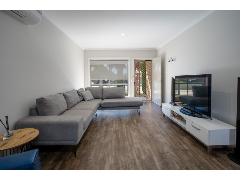 3/509 Kotthoff Street, Lavington NSW 2641