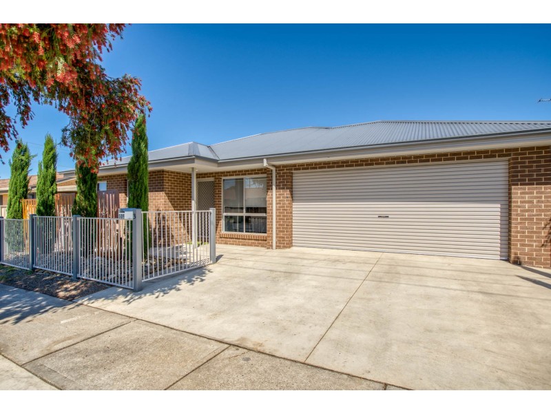 3/509 Kotthoff Street, Lavington NSW 2641
