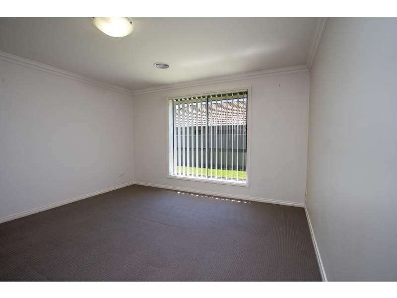 59 Egret Way, Thurgoona NSW 2640